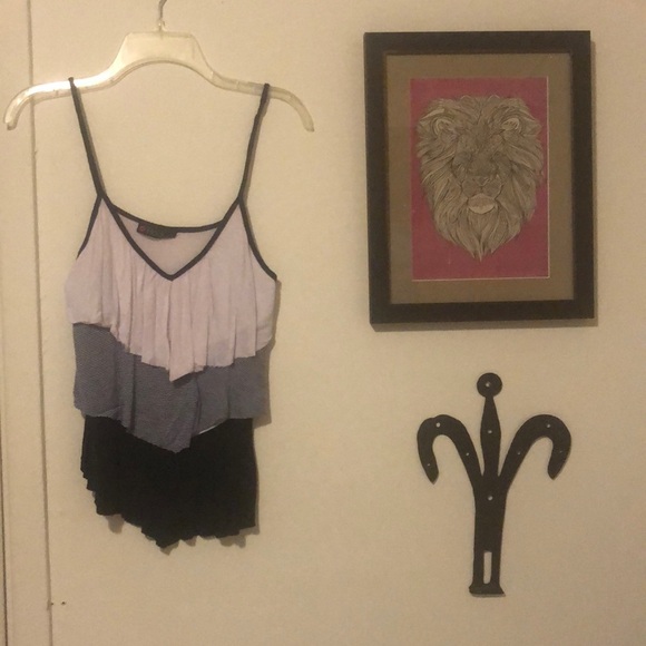 Layered Blouse - Picture 3 of 5